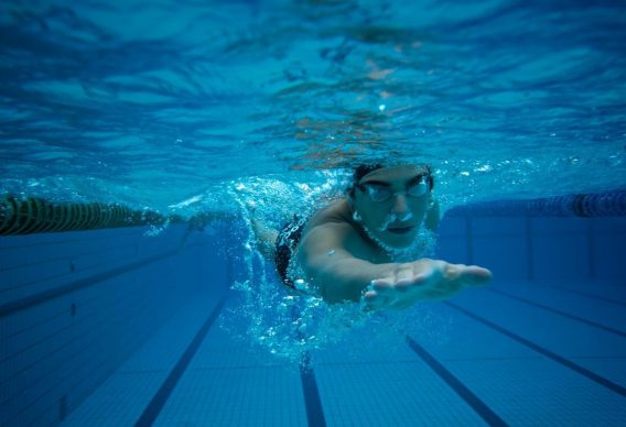 why-is-swimming-good-for-you_75de8e09-9911-4ce5-9e8b-041097316f1c