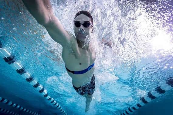 Best-Waterproof-Heart-Rate-Monitor-for-Swimmers